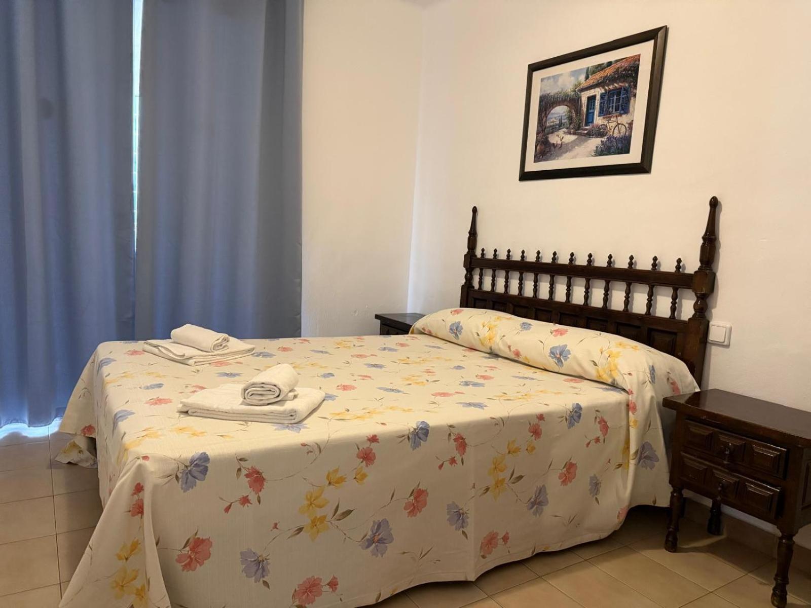 Apartamentos Santa Rosa Palmyra Salou Buitenkant foto